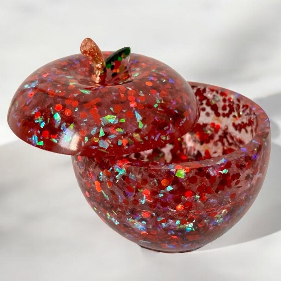 Enchanted Apple Keepsake Jar Collection – 4"H